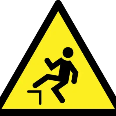 Darba drošības uzlīme – 4.15. uzmanību nelīdzens