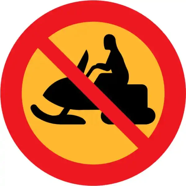 Uzlīme Ar sniega motocikliem braukt aizliegts