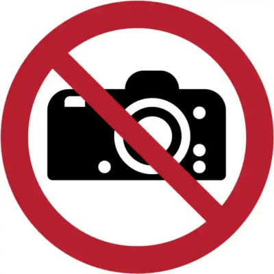 Uzlīme Fotografēt aizliegts ISO 7010 aizlieguma zīme