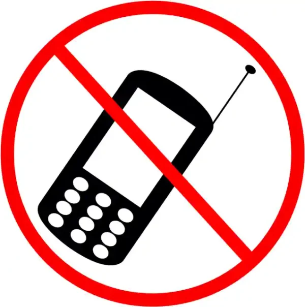 Uzlīme Mobilos telefonus un viedtālruņus izmantot aizliegts izslēgt telefonus aizlieguma zīme sabiedriskās vietās