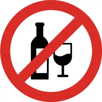Uzlīme Alkoholu lietot aizliegts aizlieguma zīme sabiedriskās vietās