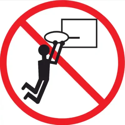 Uzlīme Pie basketbola groza karāties aizliegts