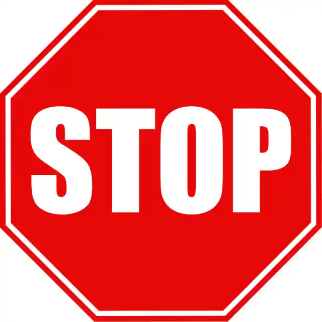 Uzlīme STOP zīme